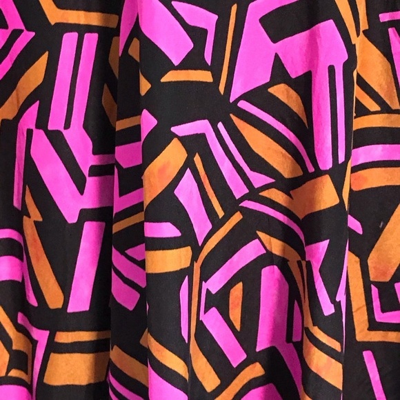 EUC Alice & Trixie Electric Pink and Mod Mosaic Print 100% Silk Dress Size XS - Picture 6 of 9